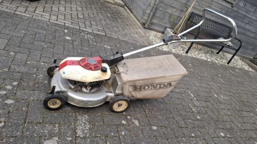 Grasmaaier Honda met opvangzak