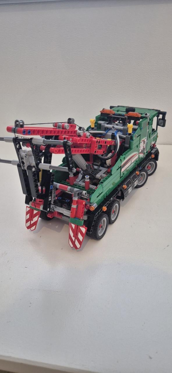 Lego technic sleeptruck 42008