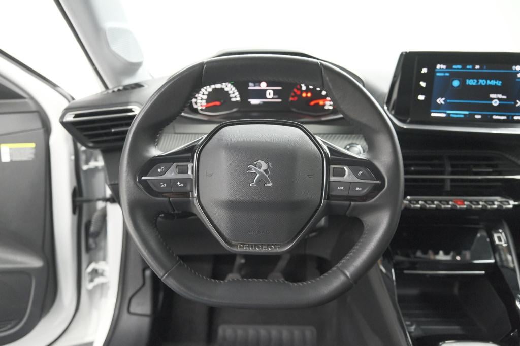Peugeot 208 puretech 100 allure | afneembare trekhaak | camera | apple carp