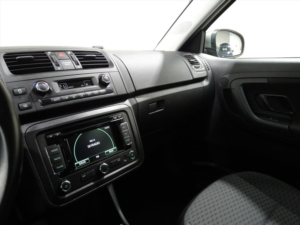 Skoda Fabia 1.2 tsi 105pk dsg-7 drive