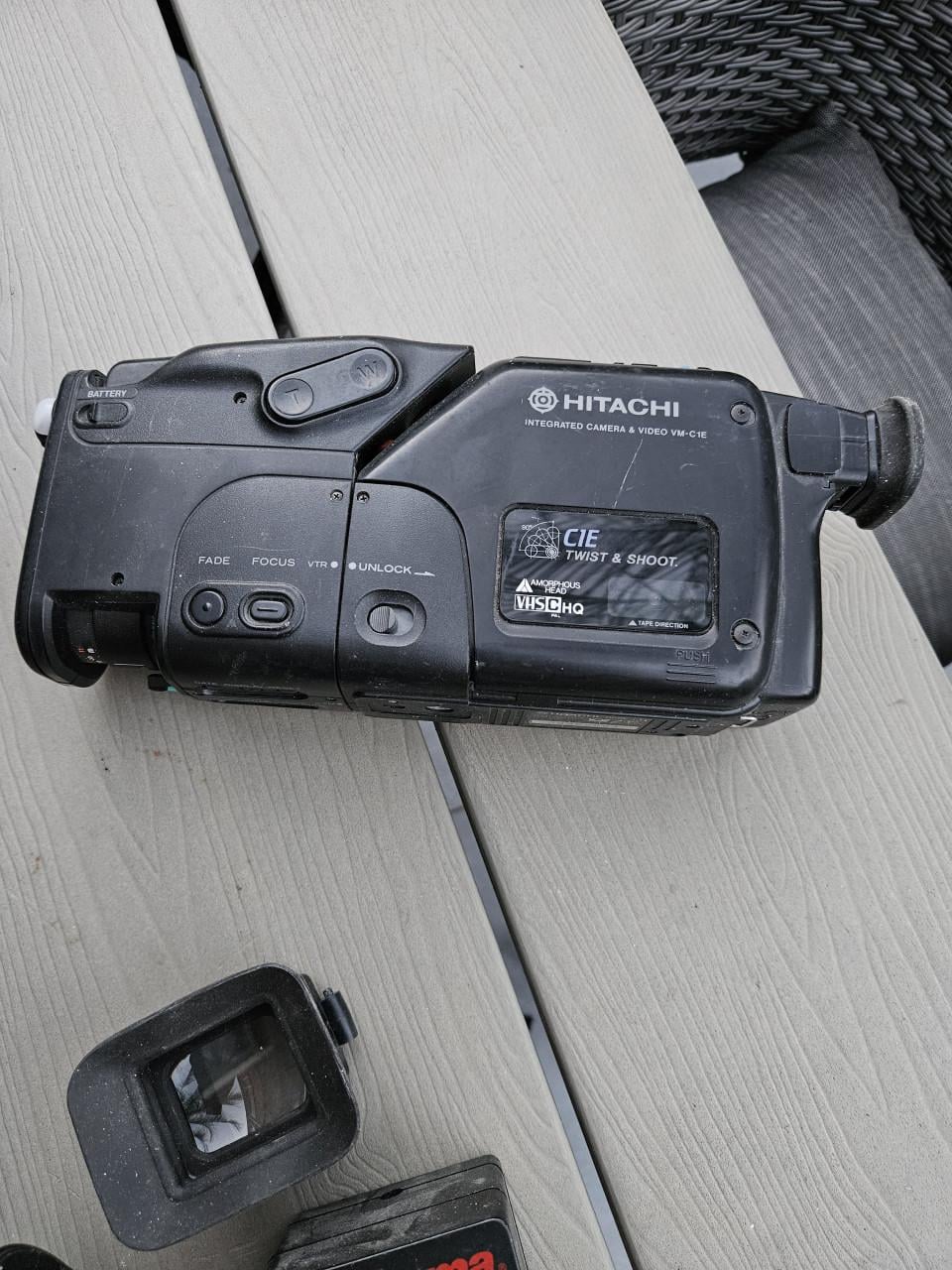Vintage Videocamera Collectie: Samsung, Medion, Hitachi