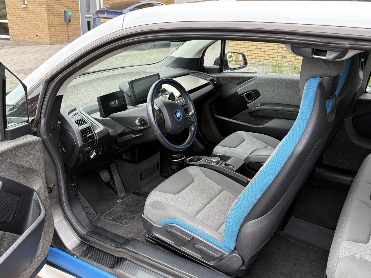 BMW i3 Basis Comfort Advance 22kWh