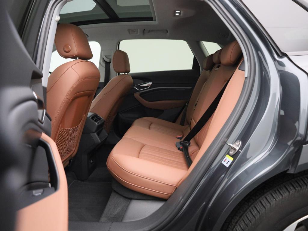 Audi E-tron 55 quattro business edition plus 95 kwh | automaat | leder | ap