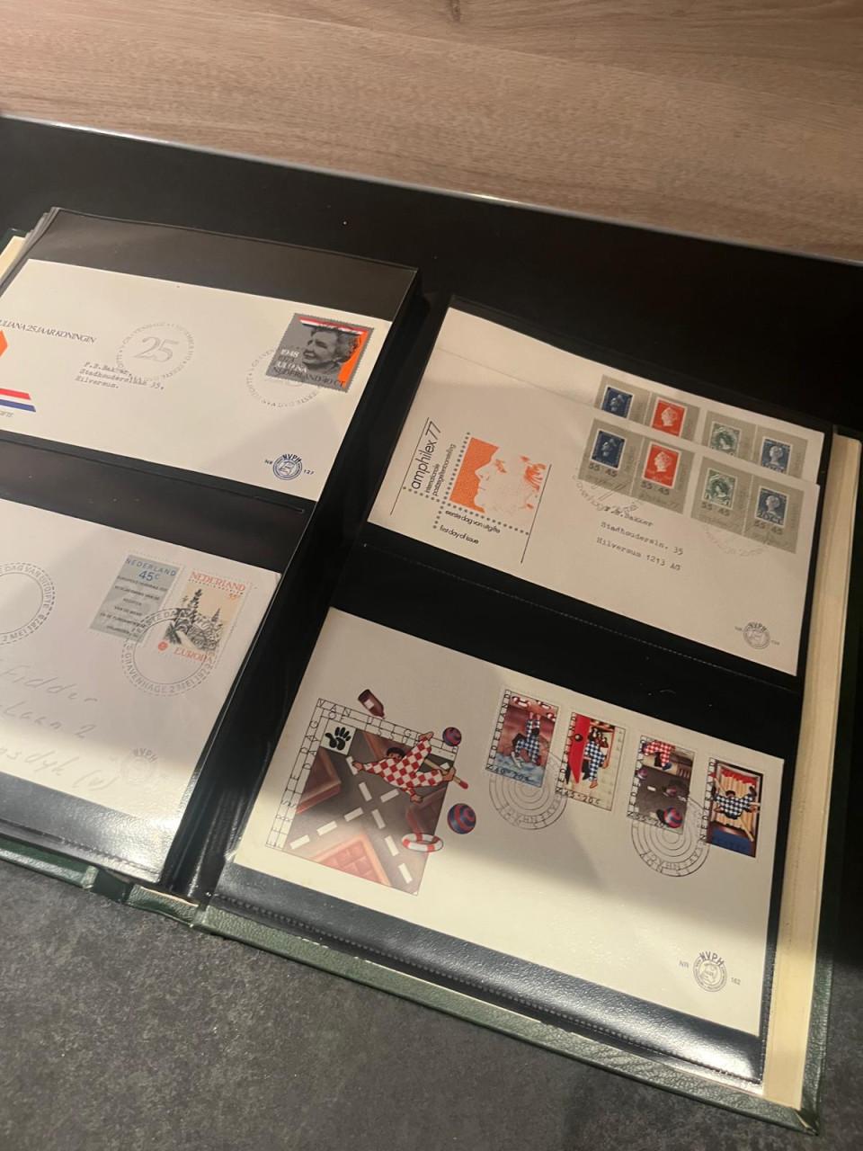 Album met FDC's Nederland waaronder oude enveloppen