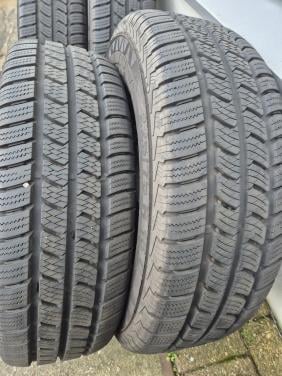 225/65r16c conti  vanmorgen winter 2