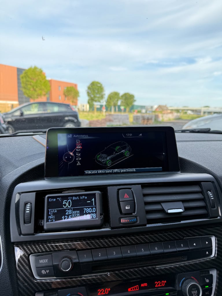 BMW 1 Serie 125d - m sport - nieuwe motor- full option!