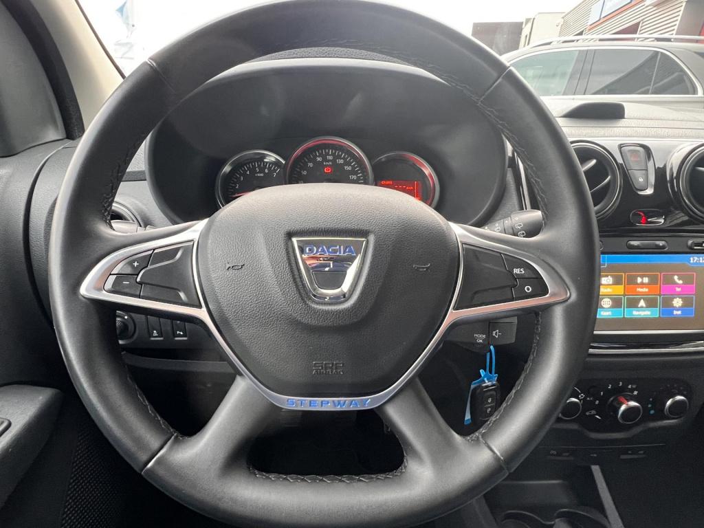 Dacia Lodgy 1.3 tce tech road 7p. navi, trekhaak enz..