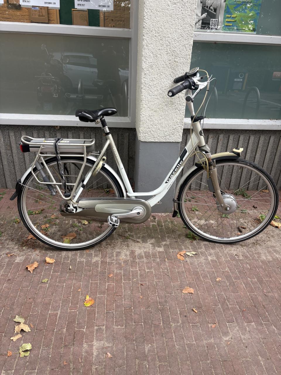 2x gazelle innergy opknap fietsen
