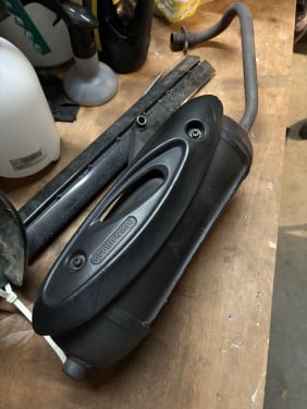 Piaggio Zip 4takt 2V uitlaat