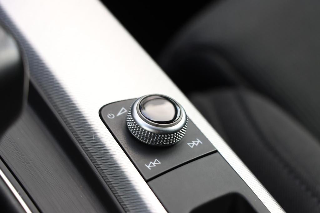 Audi A4 avant 2.0 tdi design pro line plus s-tronic 190pk