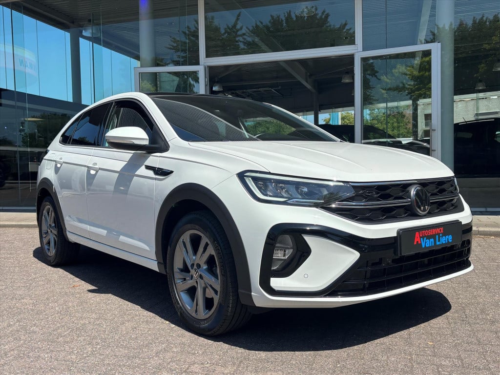 Volkswagen Taigo 1.0 tsi 110pk r-line| pano dak|trekhaak|led| navi via carp
