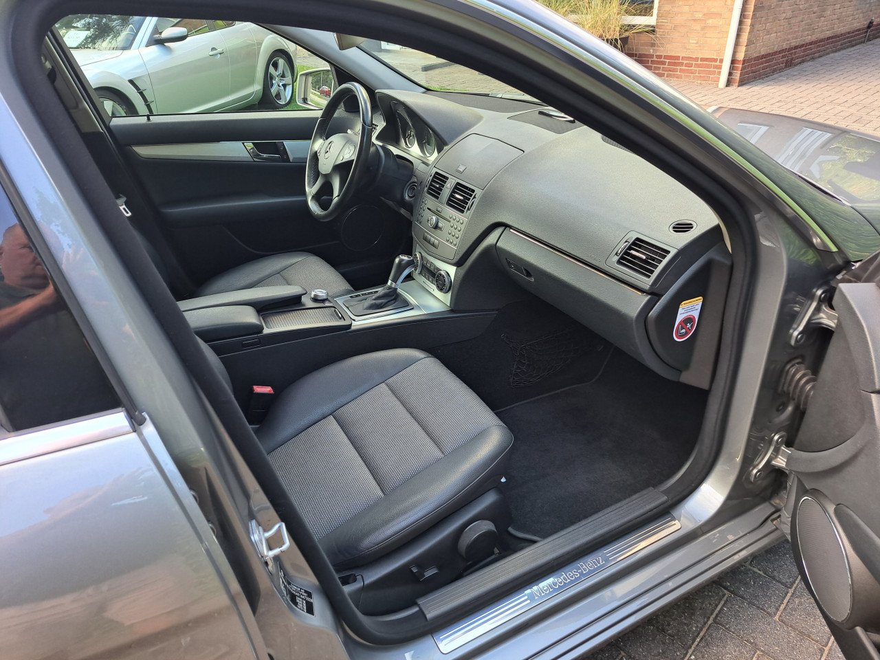 Mercedes Benz C180 CGI Avantagrde Automaat Bj2010 *** 170.000 km N.A.P. ***