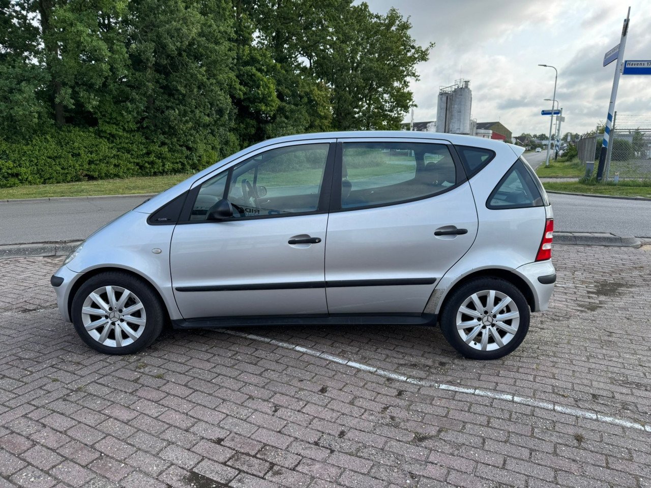 Mercedes a 160 bj 2003.  1500 euro