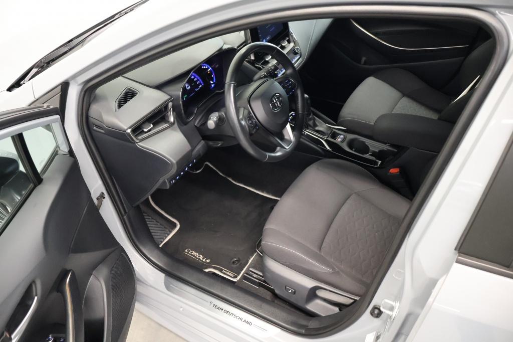 Toyota Corolla 1.8 hybrid dynamic plus | pdc | dode hoek | stoel-en stuurve
