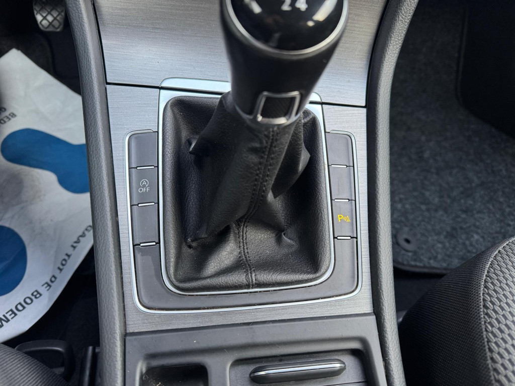 Volkswagen Golf 1.2 tsi easyline