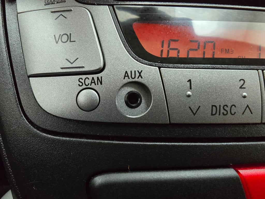 Peugeot 107 occasion 1.0 active met airco en 5 deurs | tweedehands peugeot 