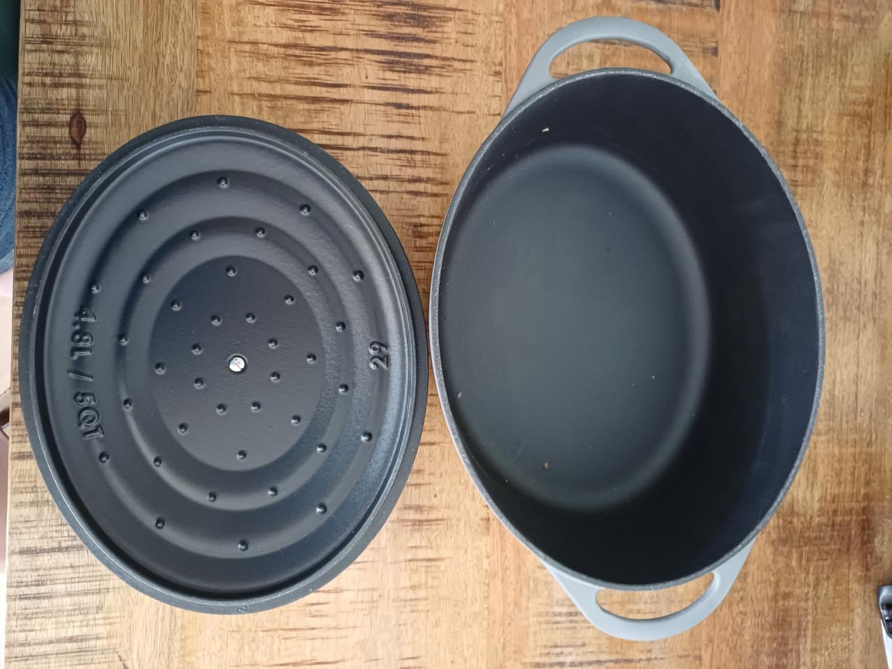 Gietijzeren pan