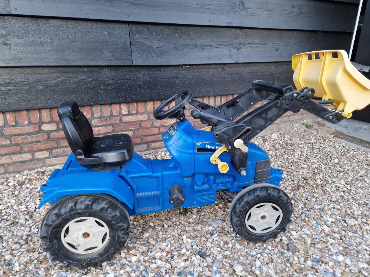 New Holland traptrekker