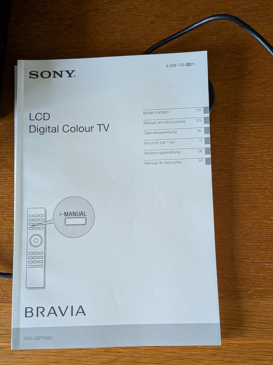Sony TV+Playstation2 KDL-22PX300
