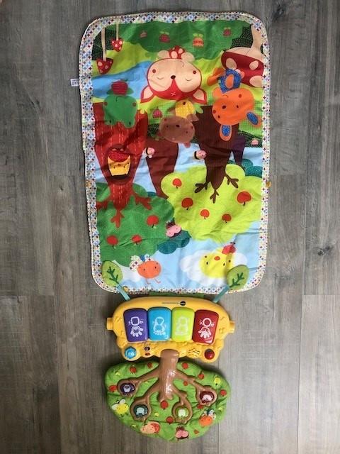 Baby speelkleed met leuke dierenprint, inclusief (speel)boom!