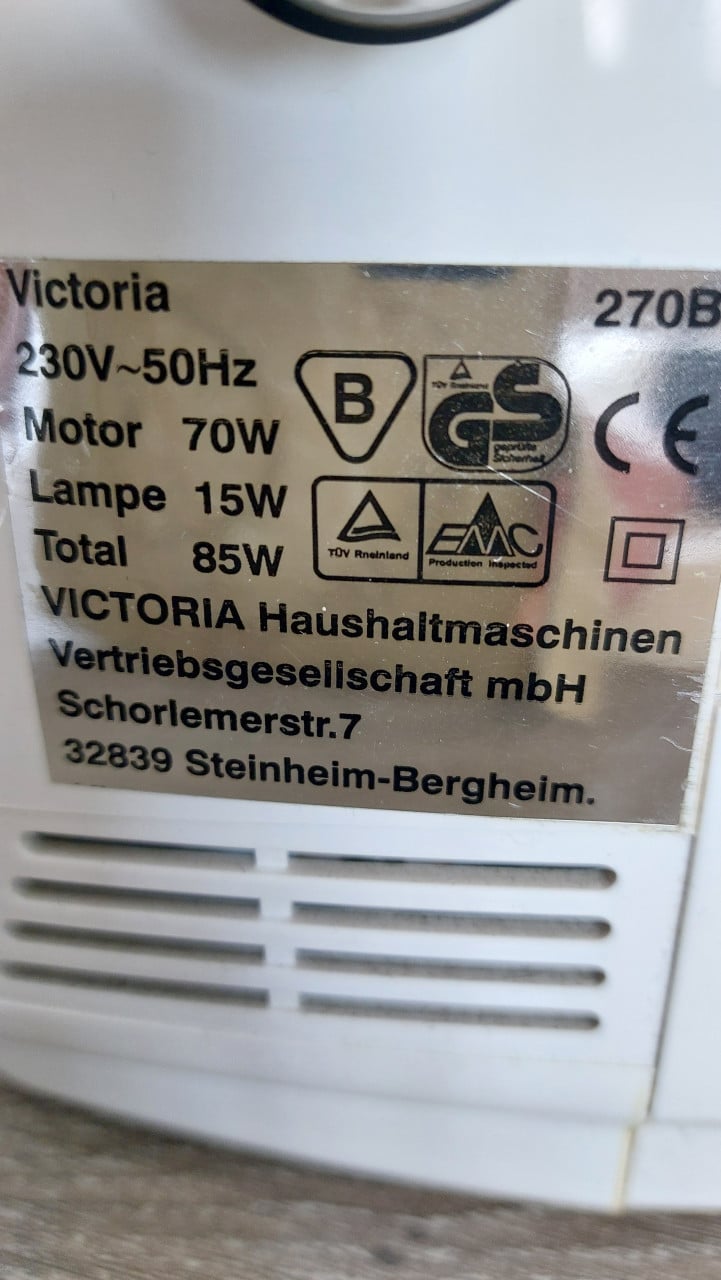Naaimachine merk Victoria 270 B