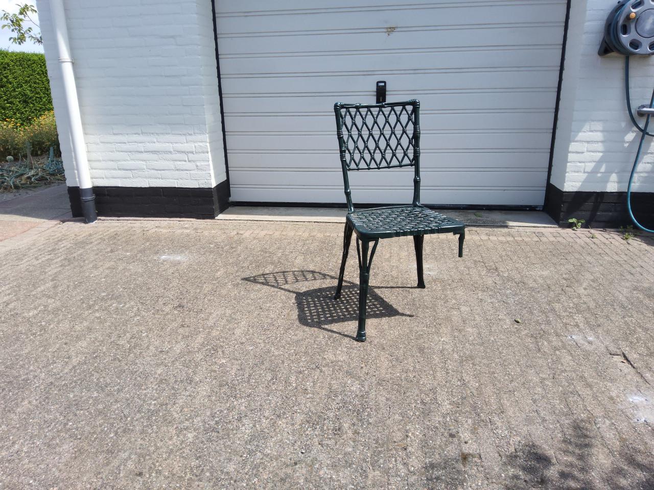 Tuin vijver en terras