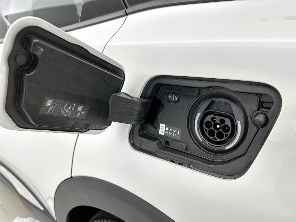 Peugeot 3008 plug-in hybrid 225pk automaat allure pack business | rijklaar 