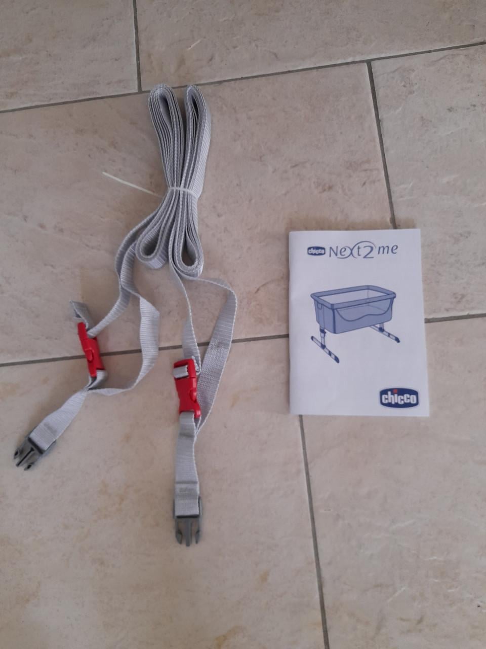 Co-sleeper Chicco Next 2 me  ( z.g.a.n.)  Dit babybedje van Chicco,