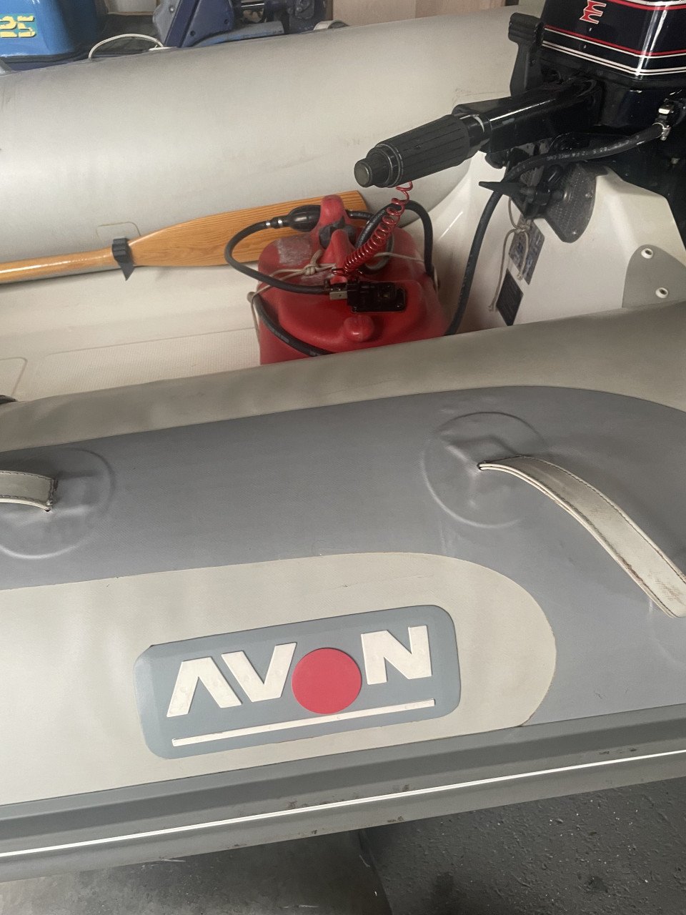 Avon rib 3.40 met 9.9 pk buitenboordmotor