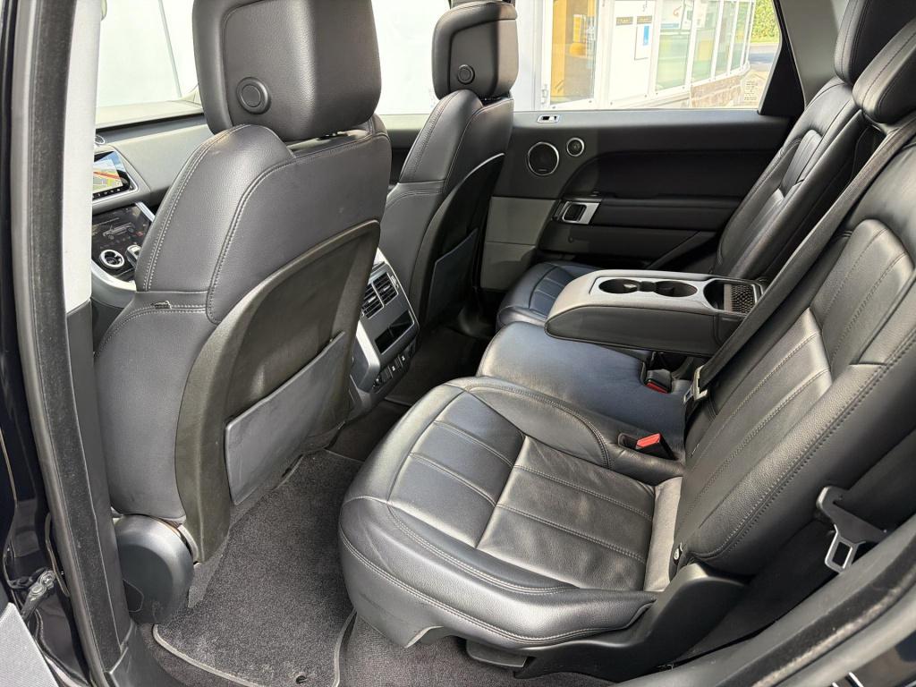 Land Rover Range Rover 2.0 p400e se plug-in hybrid