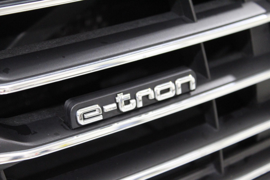 Audi A3 40 e-trontfsi 204 pk s tronic design