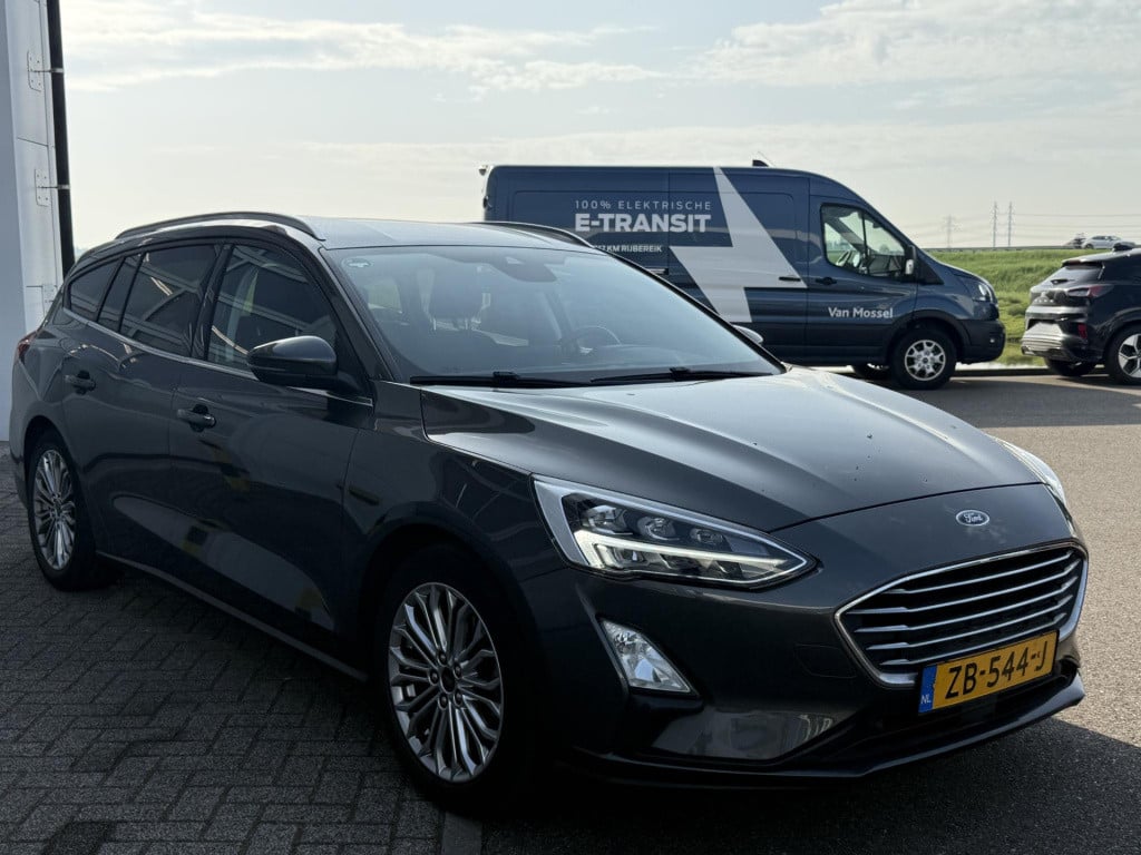 Ford Focus wagon 1.0 ecoboost titanium business 18'' lmv | winter pack | le