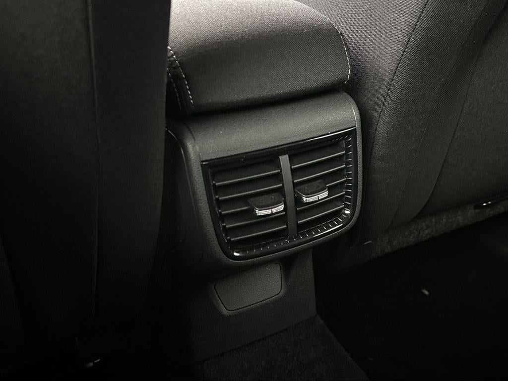 Skoda Fabia business edition 1.0 tsi 85 kw / 115 pk hatchback