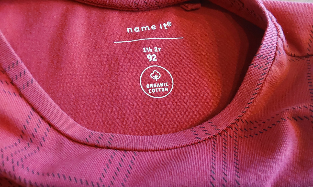 Rode longsleeve in maat 92 van het merk Name It