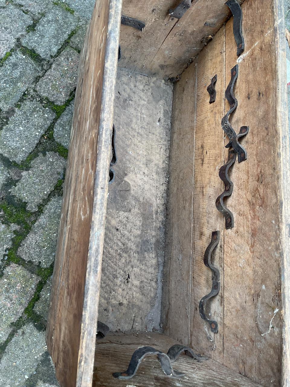 Antieke kist Pommery Champagne