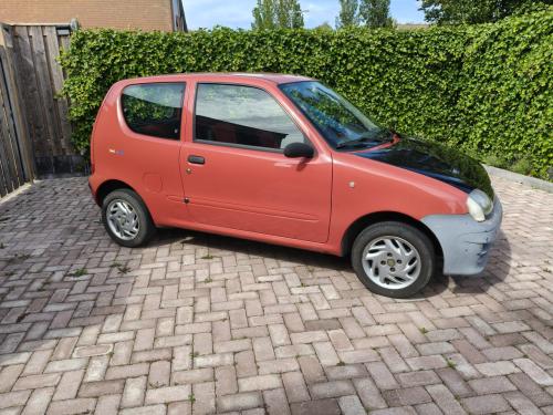 Fiat Seicento, goedkoop en ruim autootje!