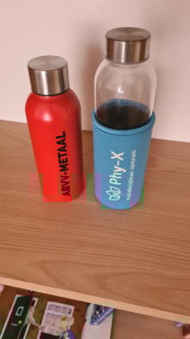 Verschillende spullen voor eten en drinken