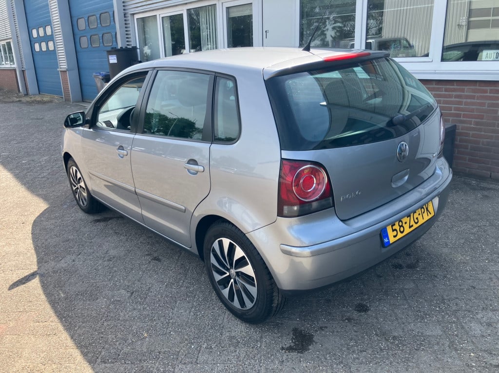 Volkswagen Polo 1.4-16v optive airco