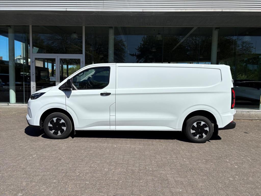 Ford E-transit Custom transit 136pk l2h1 340 trend| camera| stoel-stuur-voo