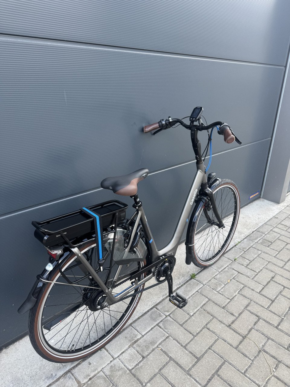 Gazelle Orange C330 middenmotor elektrische fiets 500WH BELT