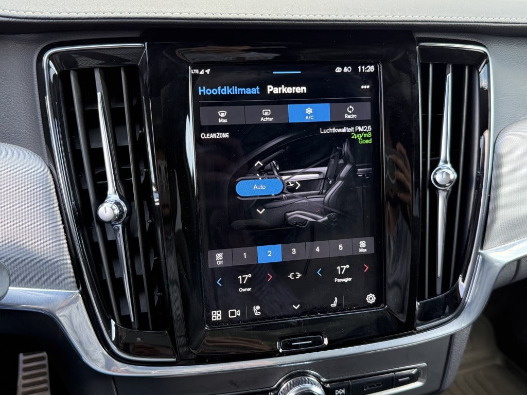 Volvo V90 t6 340pk recharge r-design| panodak| adap.cruise| 360camera| tre