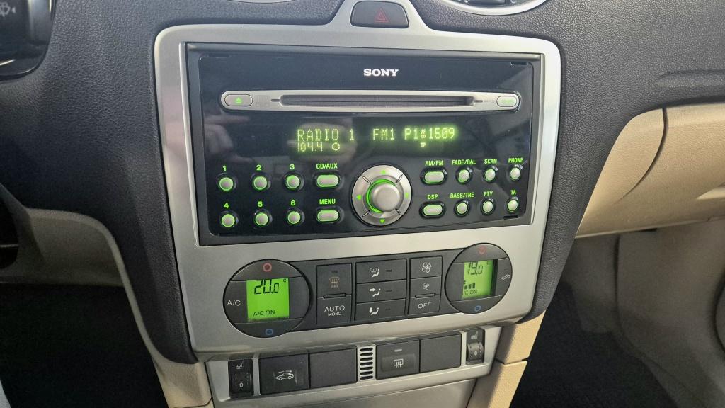 Ford Focus coupé-cabriolet | airco | sto 2.0-16v titanium