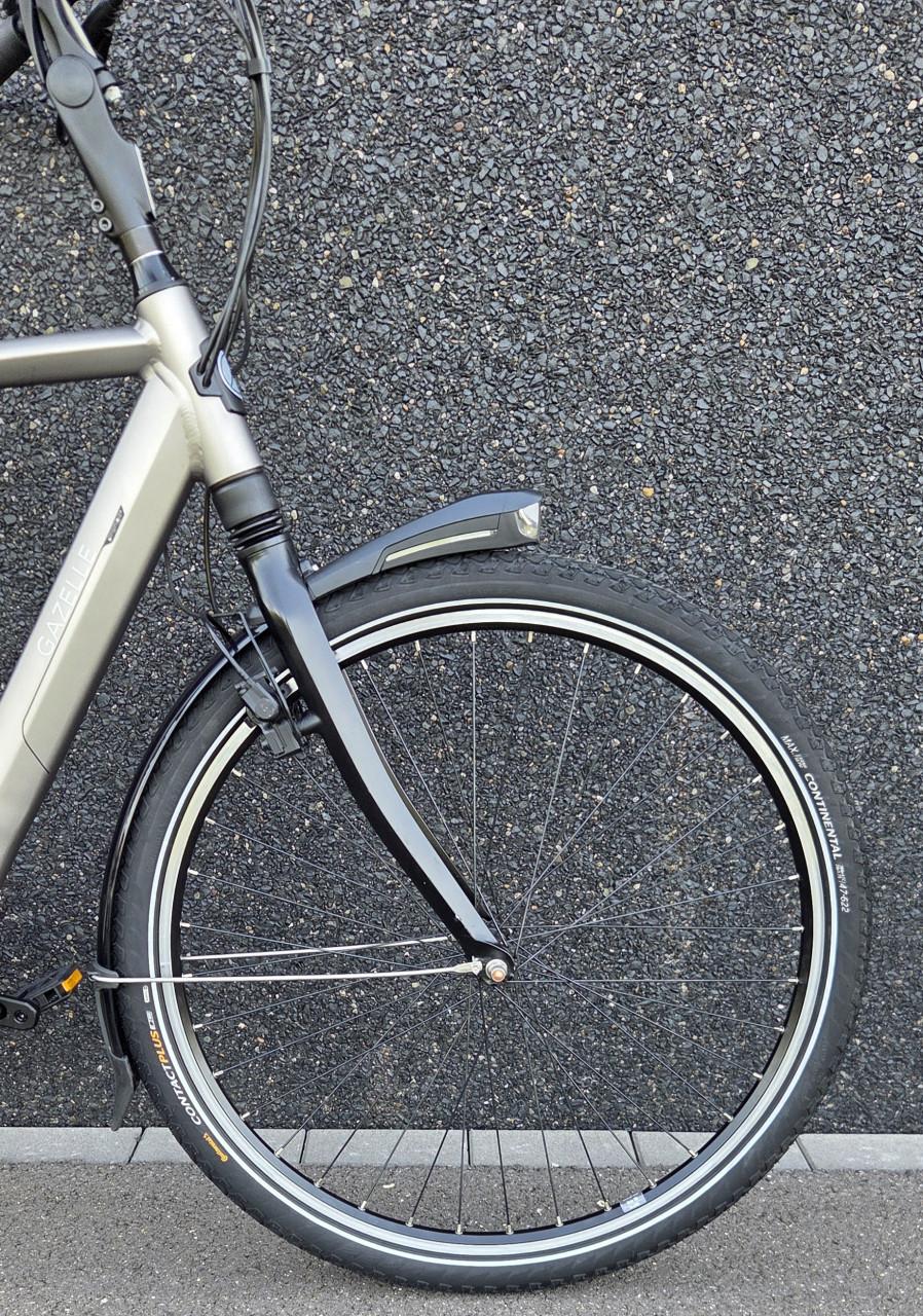 Mooie nette Gazelle Orange C310 HMB 57 cm