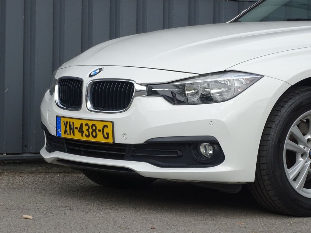 BMW 3-serie touring 318i