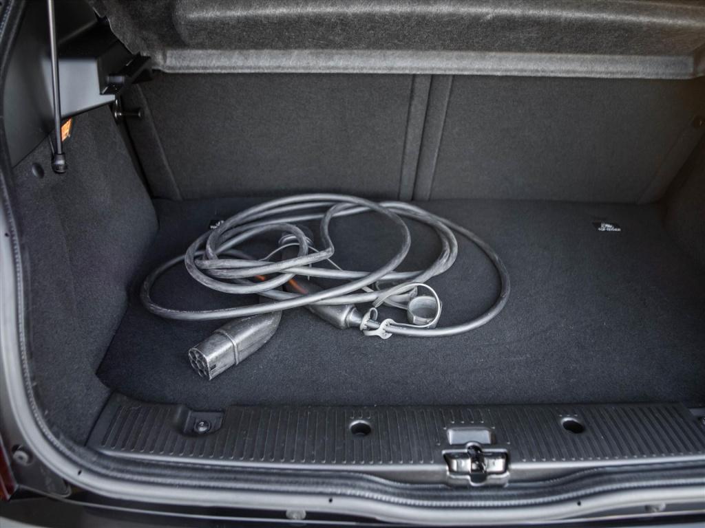 Renault Twingo r80 electric 82 série limitée urban night | apple carplay | 