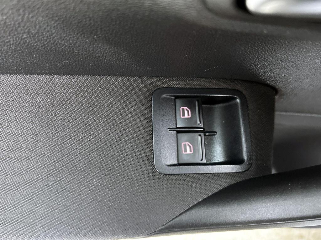 Volkswagen Polo 1.2 easyline lage kilometerstand | airco