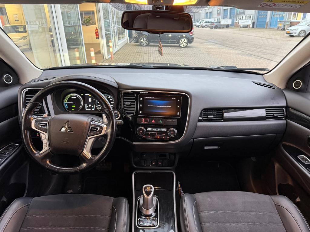 Mitsubishi Outlander 2.0 phev premium
