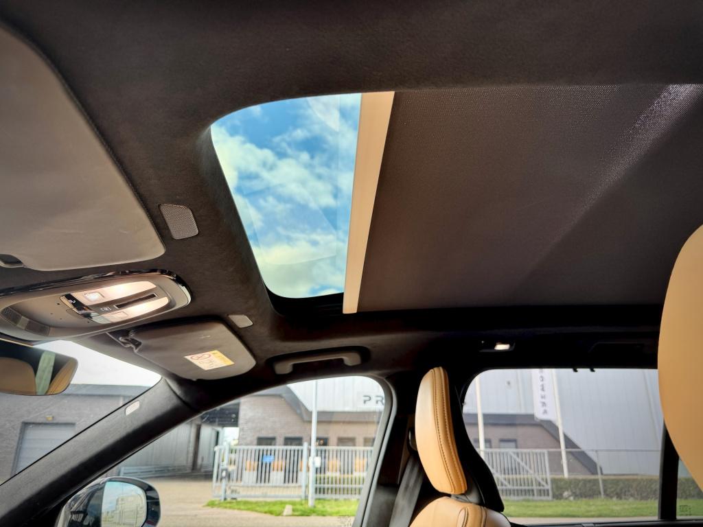 Volvo XC90 2.0 t8 recharge awd ultra dark 22" leder luchtvering massage