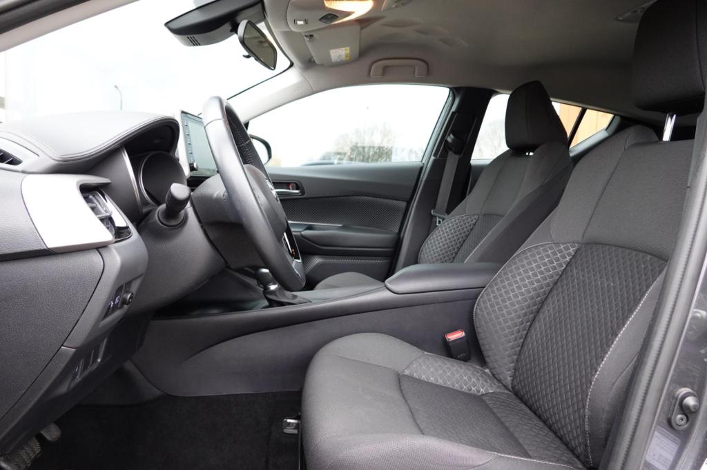 Toyota C-hr 1.8 hybrid active