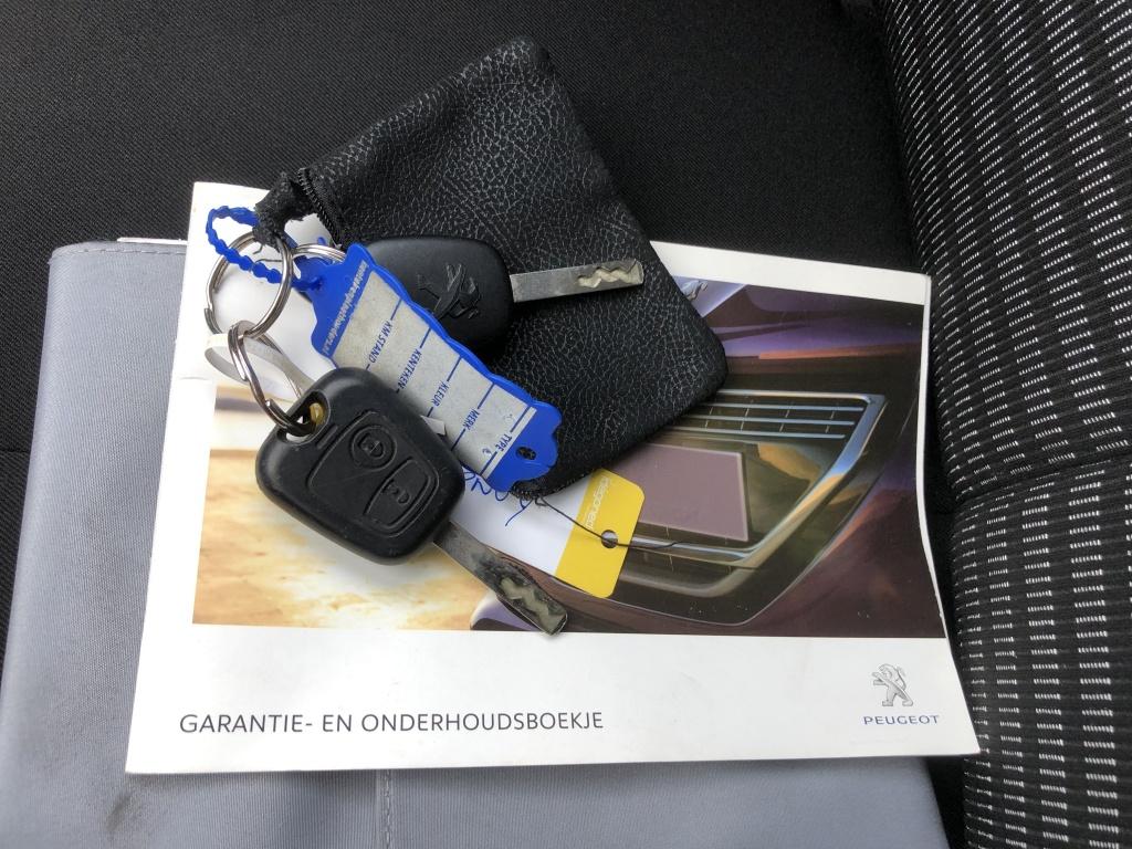 Peugeot 107 1.0 envy